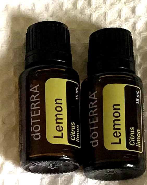 Doterra Lemon Aromatherapy Oil Therapeutic Pure Oil 2 x 15ml **Free Postage**